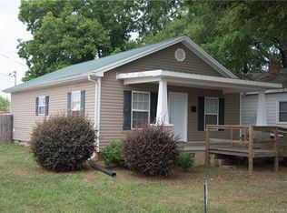 130 E Lacy St, Chester, SC 29706