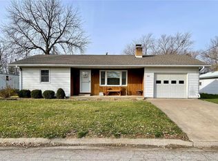 212 N Breckenridge Ave, Palmyra, MO 63461