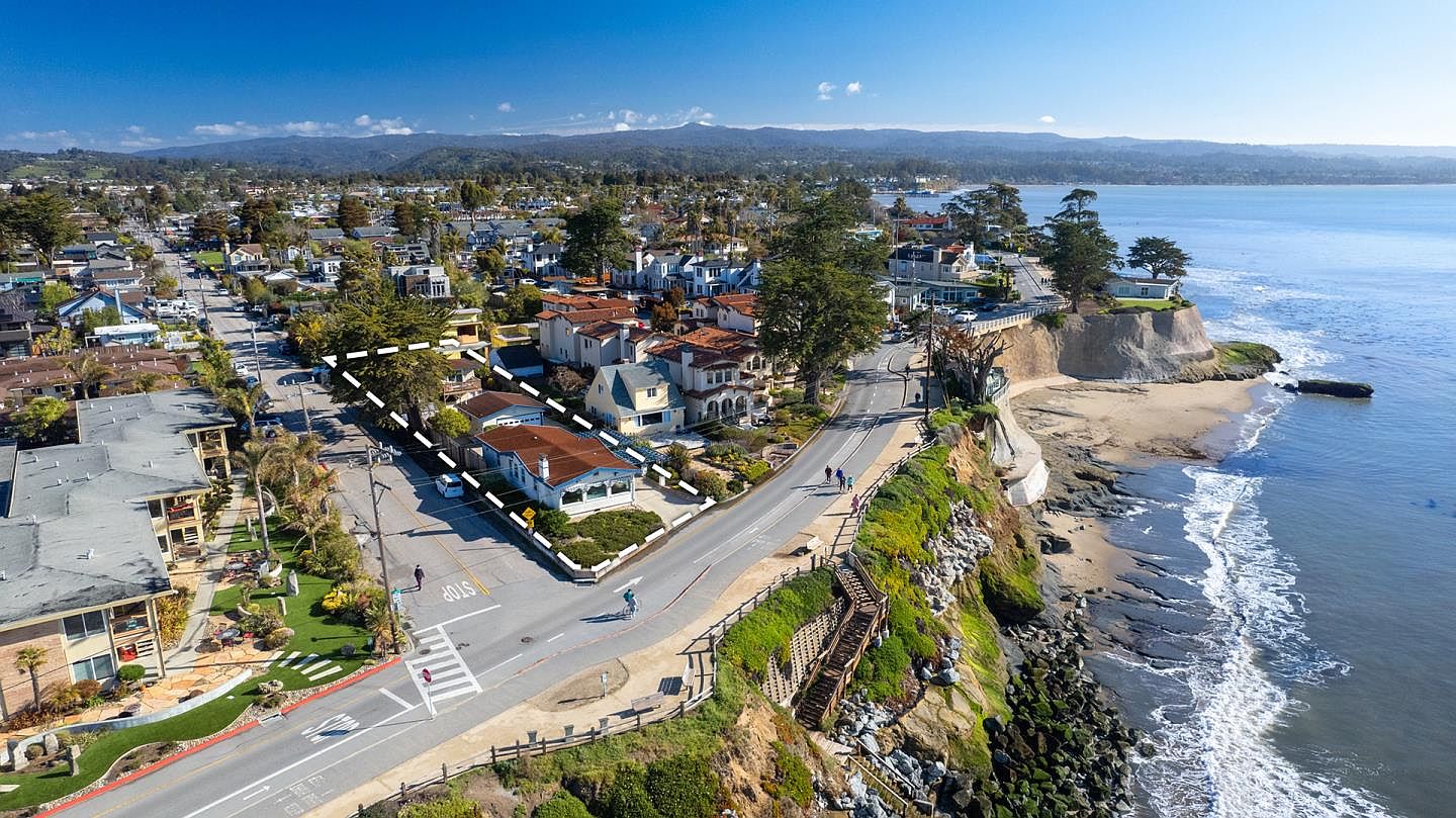 23805 E Cliff Dr, Santa Cruz, CA 95062 Zillow