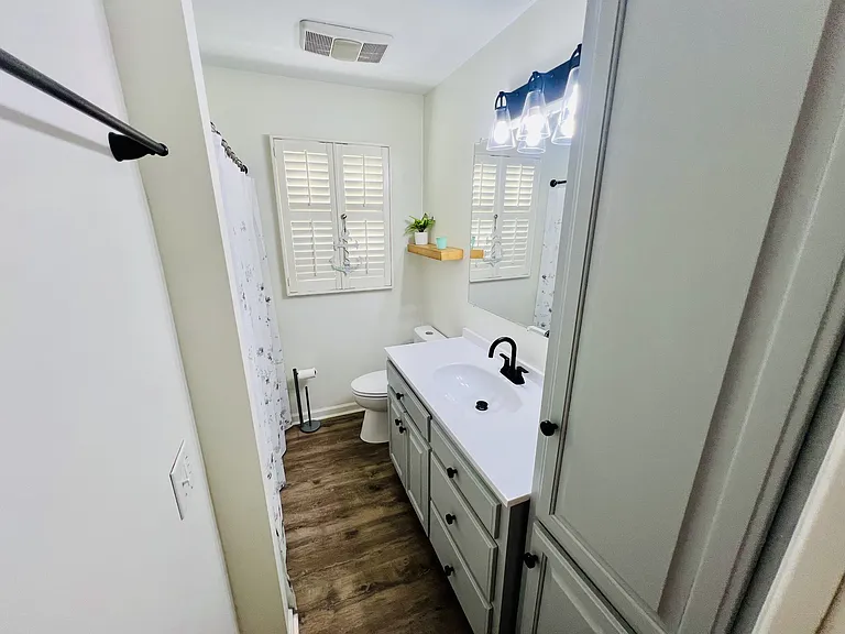 1813 Alpine Dr — Photo 7