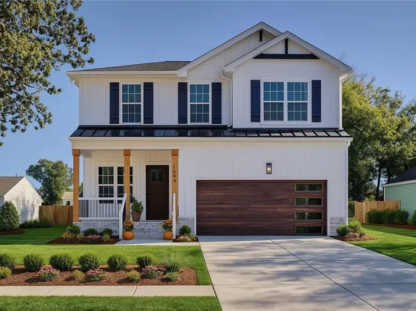 1 Nansemond Ave, Suffolk, VA 23434