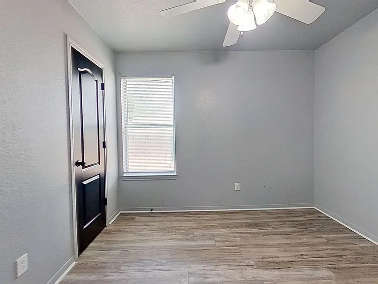 2315 Terrace Dr #D — Photo 18