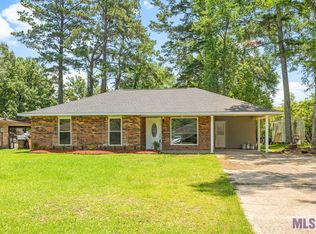 2068 Fern St, Denham Springs, LA 70726