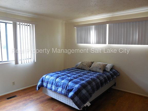 5th image of 788 E Scott Ave