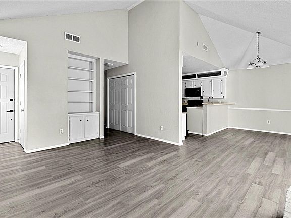 3rd image of 7650 Colorado Creek Ct