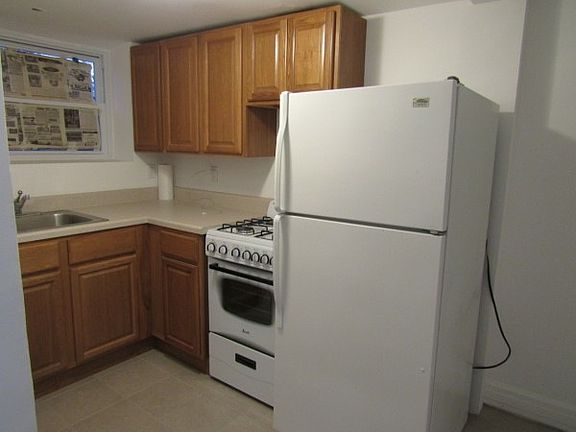 2nd image of 251 Conklin Ave