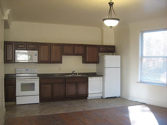 Abundant Sunlight into Your All-Appliance Kitchen