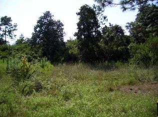 17502 Center Dr, Fountain, FL 32438