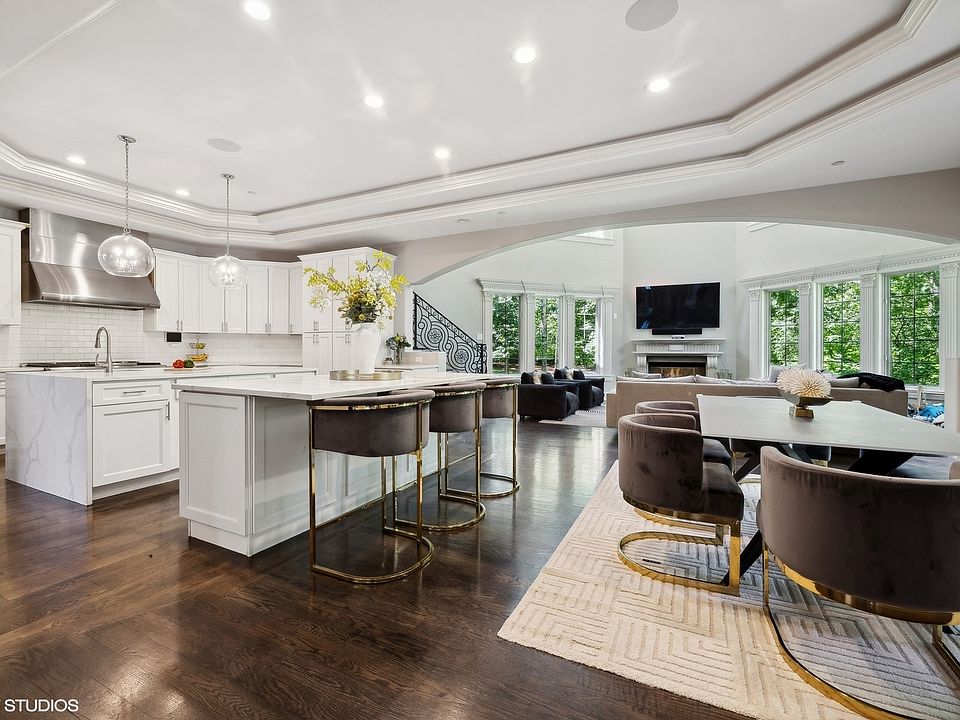 4529 N Krueger Rd, Long Grove, IL 60047 | Zillow