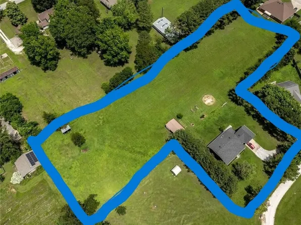 518 W Aster Ave, Farmington, AR 72730