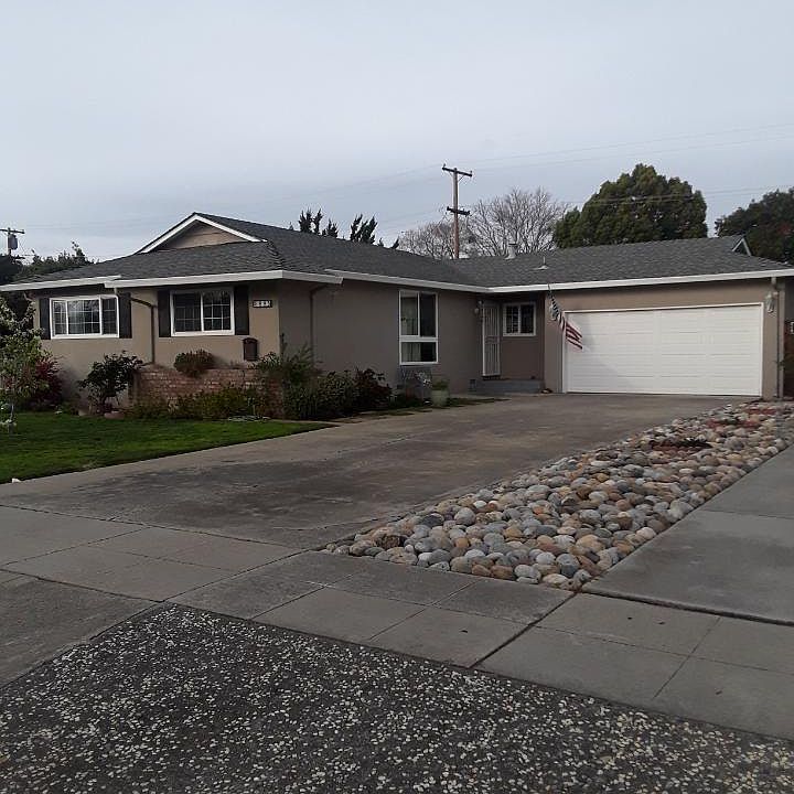2nd image of 893 Kingfisher Dr