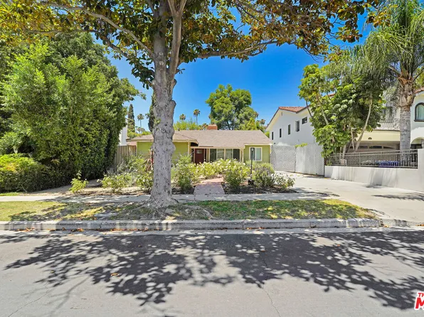 13143 Bloomfield St, Sherman Oaks, CA 91423