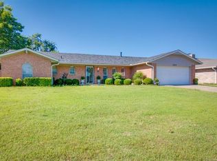 2202 Fullview Dr, Ada, OK 74820