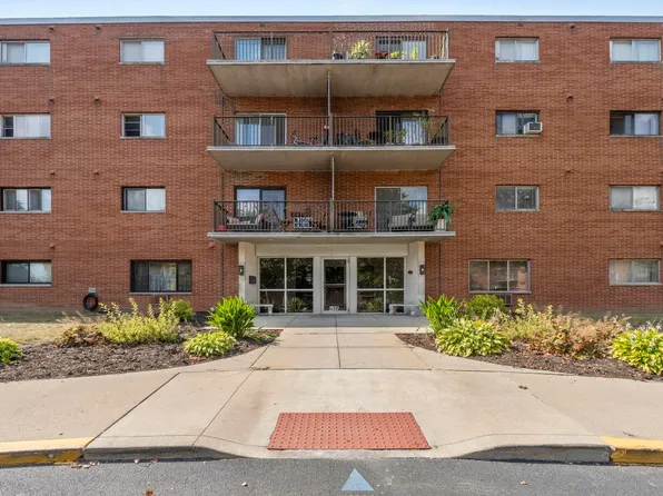 2937 Westbrook Dr APT 203, Fort Wayne, IN 46805