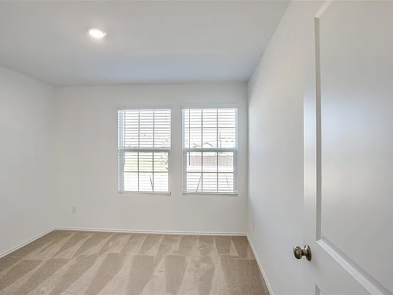 1133 Largemouth Ln — Photo 13