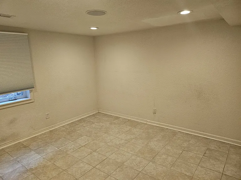 2215 Ford St #NA — Photo 13