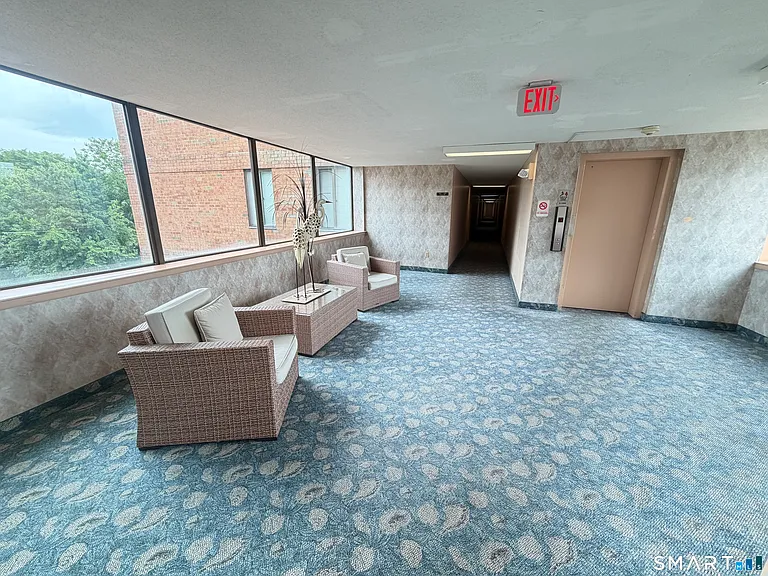 1460 Elm St #330 — Photo 15