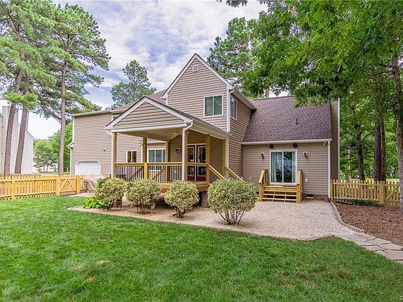 4th image of 9174 Hunters Chase Ct