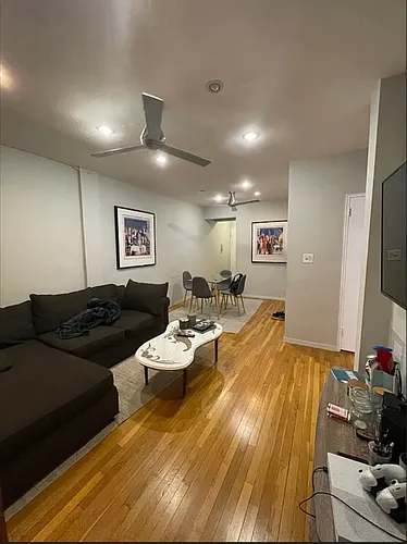 350 E 30th St Photo 1 350 E 30th St Photo 1