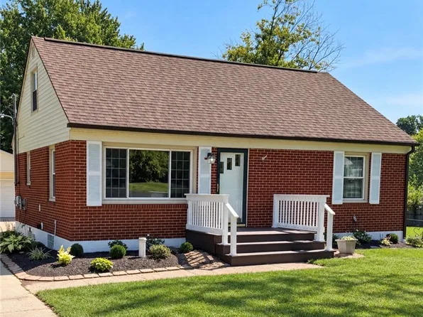 1652 Ridgeway Dr, Springfield, OH 45506