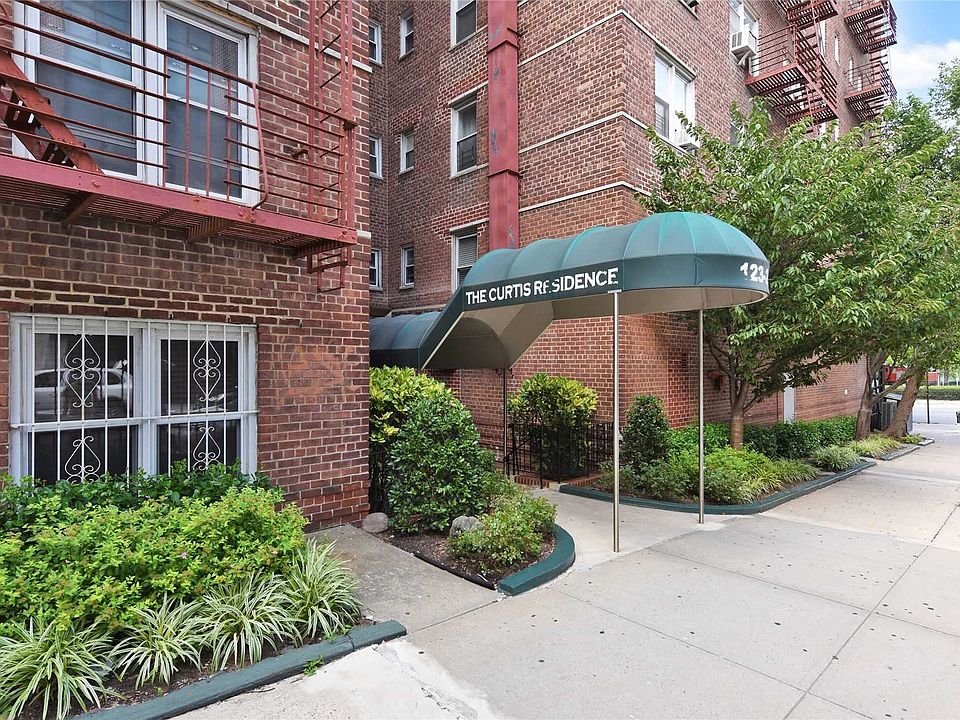 1st image of 12325 82nd Ave APT 1P