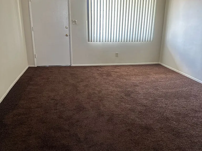 Ponderosa Apartments — Photo 6