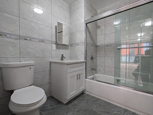 Rented by MySpaceNYC | media 11