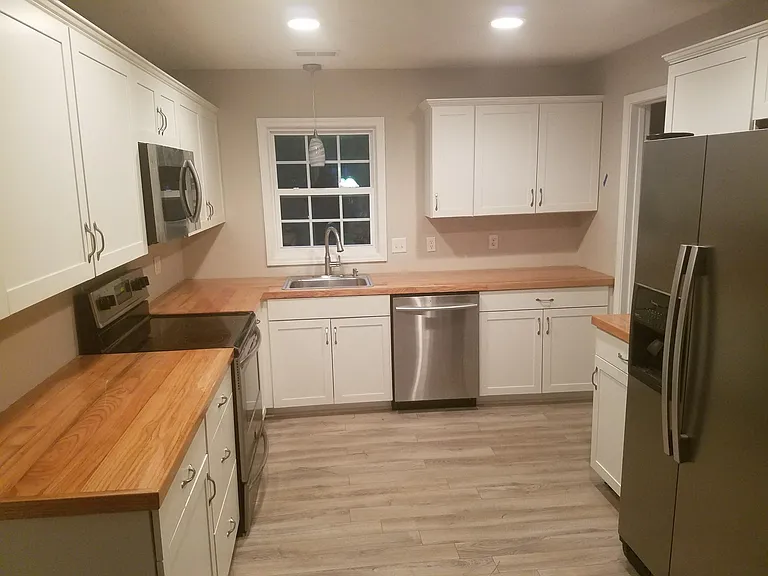 1402 Sineca Pl — Photo 4