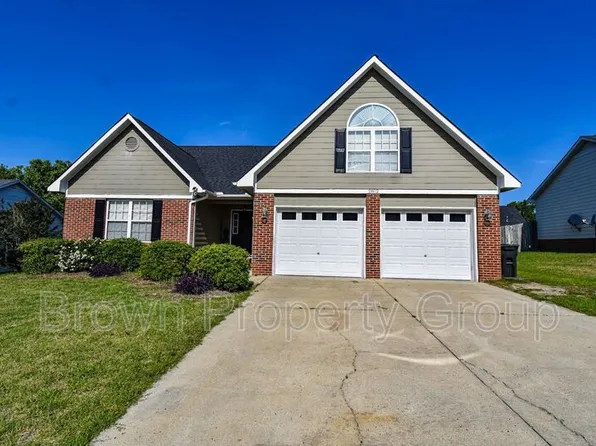 2812 Bolla Dr, Fayetteville, NC 28306