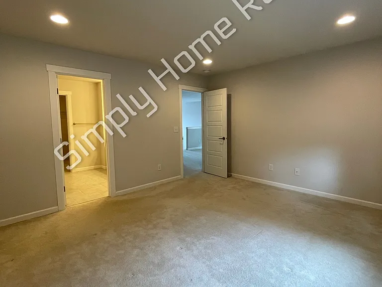 5304 49th Ave SE — Photo 26