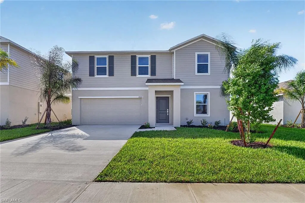 Savanna Lakes — Photo 1