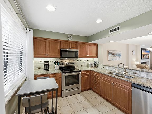 3rd image of 151 Wetherby Way #13B