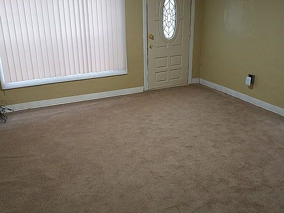 2nd image of 6930 Cornelius Ln
