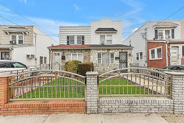 1st image of 5215 Avenue L