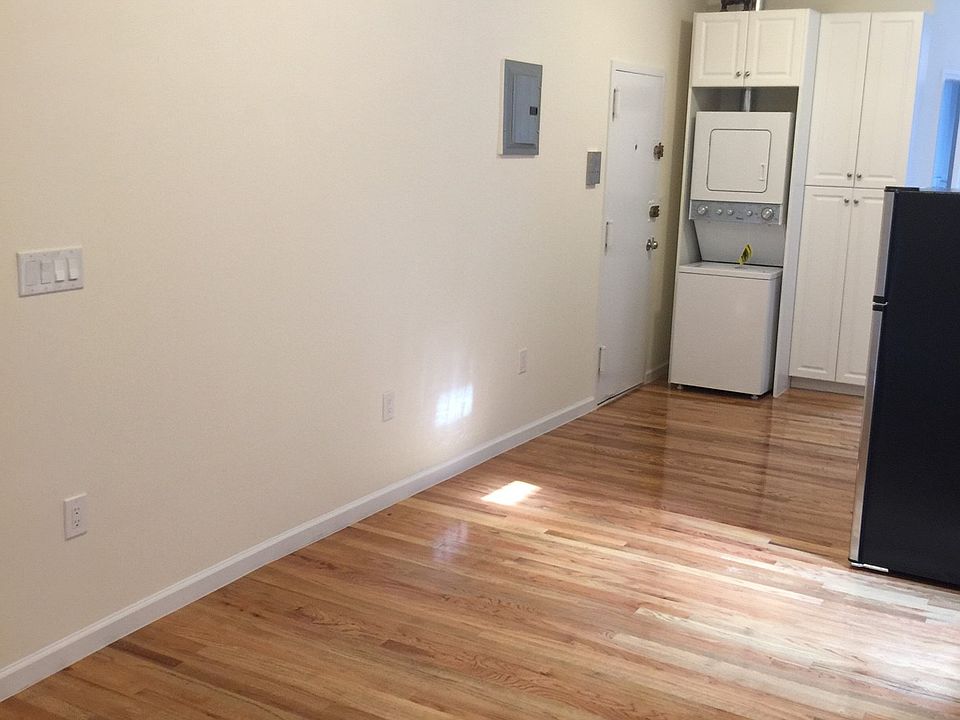 2nd image of 205 E 94th St APT 5FE