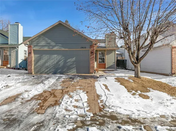 1922 Mount Sneffels Street, Longmont, CO 80504
