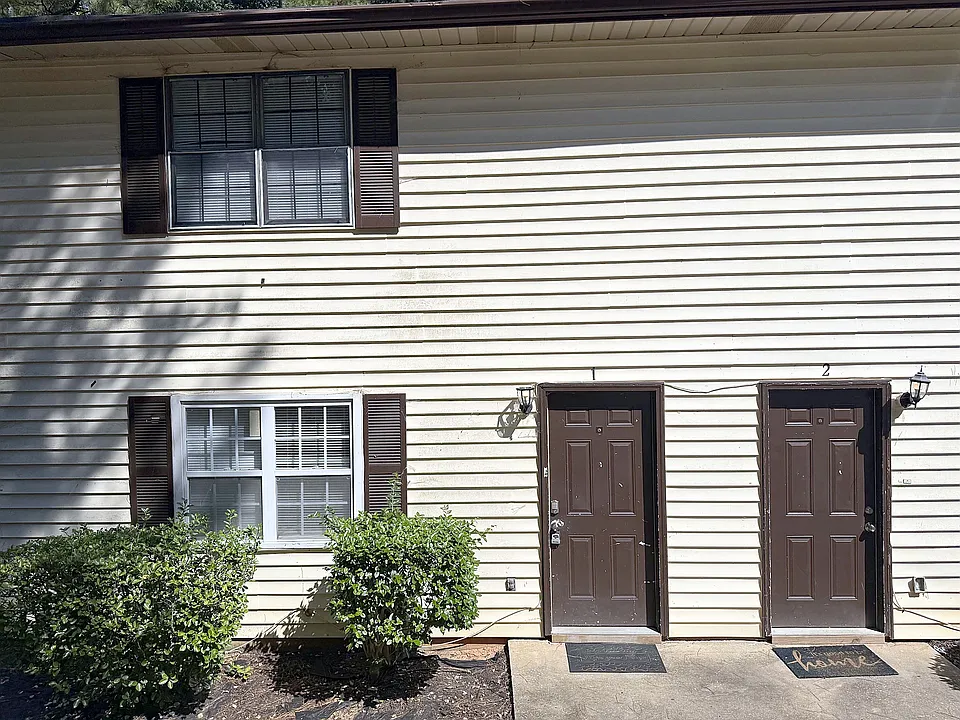 5954 Stonewall Dr #1