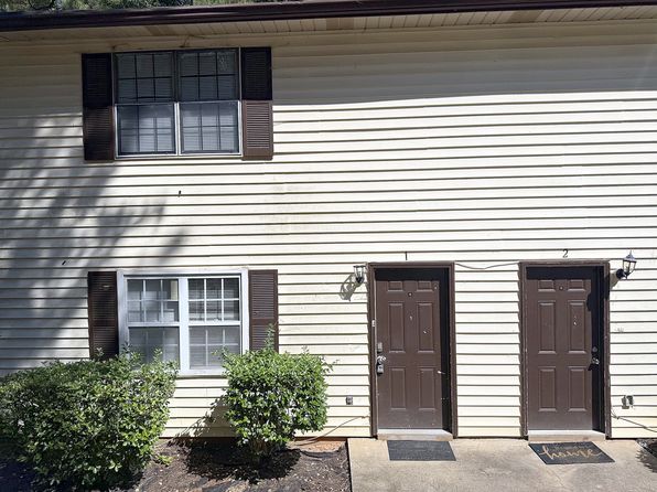 5954 Stonewall Dr APT 1, Union City, GA 30291 – 3-bedroom rental in Union City