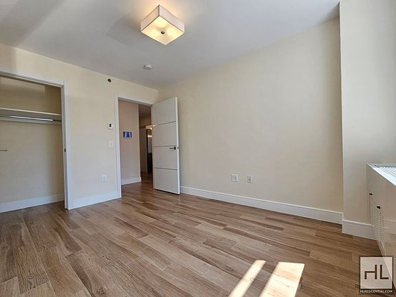 4th image of 803 Elsmere Pl APT 1