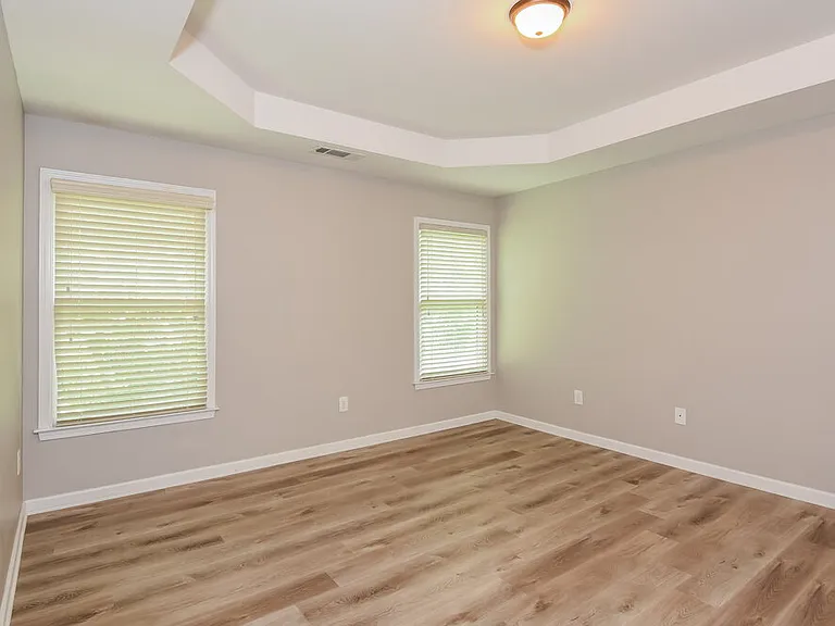 114 Valdosta Ave — Photo 12
