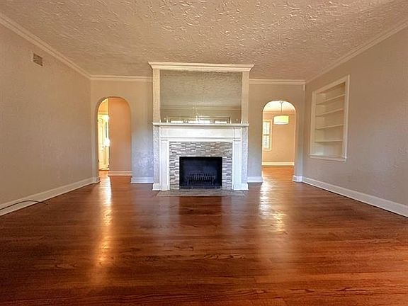 5th image of 47 Ashlawn N