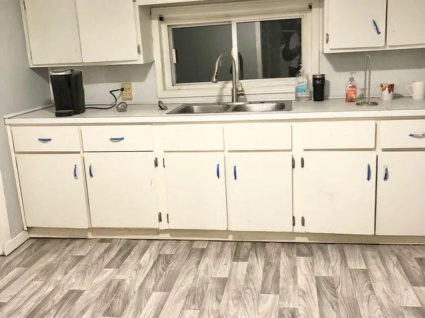 4127 Coggins Ave, Flint, MI 48506