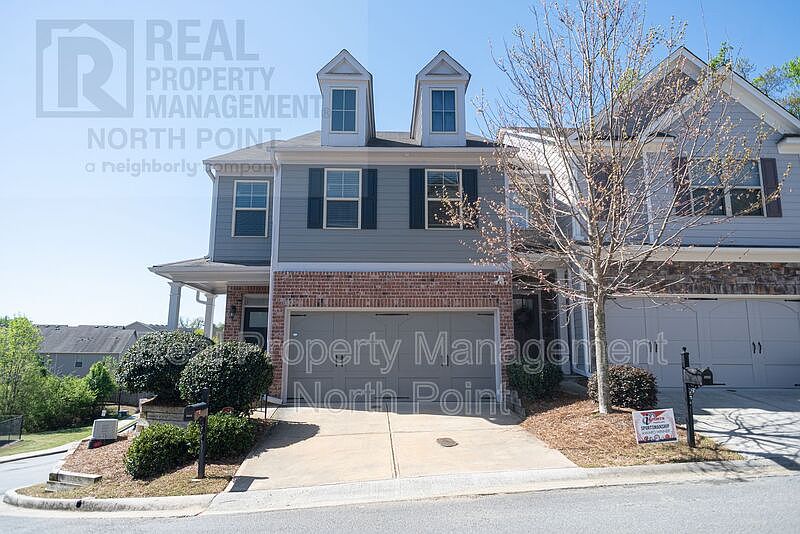 1st image of 2357 Whiteoak Bnd SE