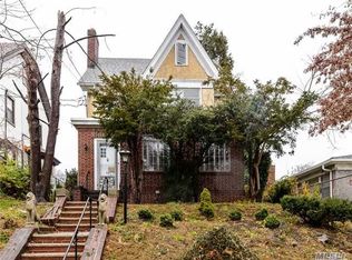 8519 Kendrick Pl, Jamaica, NY 11432