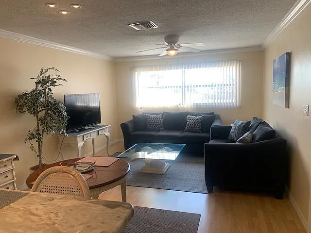 245 Center Rd — Photo 4