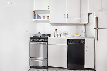 Rented by Sotheby's International Realty