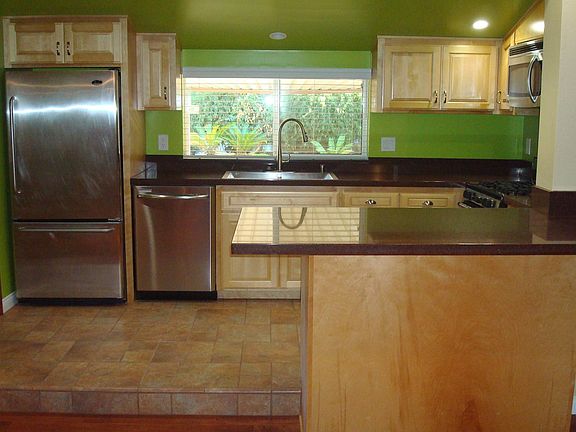 2nd image of 22284 Buena Ventura St