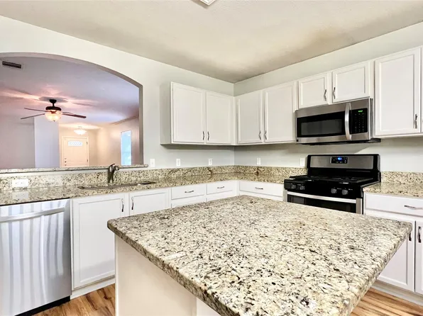 1708 Carriage Hills Trl, Cedar Park, TX 78613