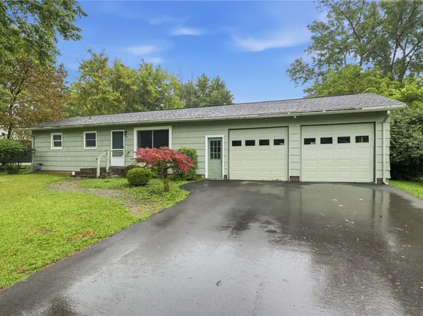 40 Rouge Rd, Rochester, NY 14623