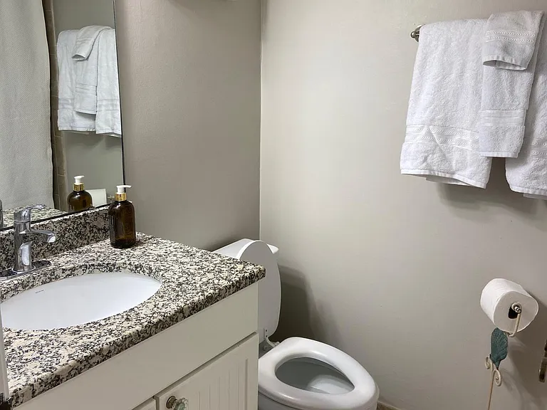 667 Summer Pl — Photo 11